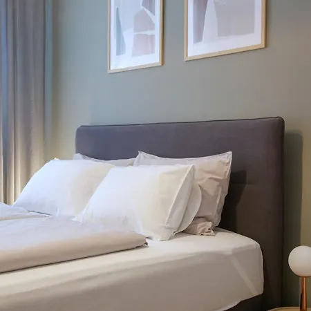 Supernova Center - Free Private Parking * Novi Sad